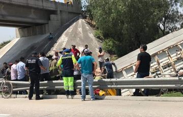 Conductor Queda Prensado Tras Chocar Su Cami N En Arco Norte