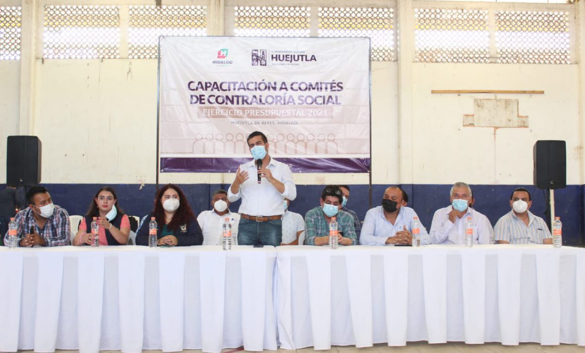 Supervisan Comit S Obras De Calidad Para Ciudadan A En Huejutla