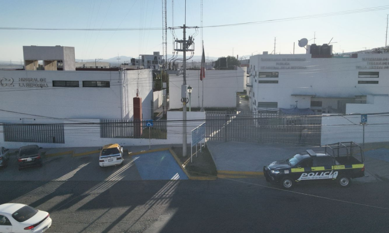 Separan de su cargo a policías de Mineral de Reforma por presunto abuso