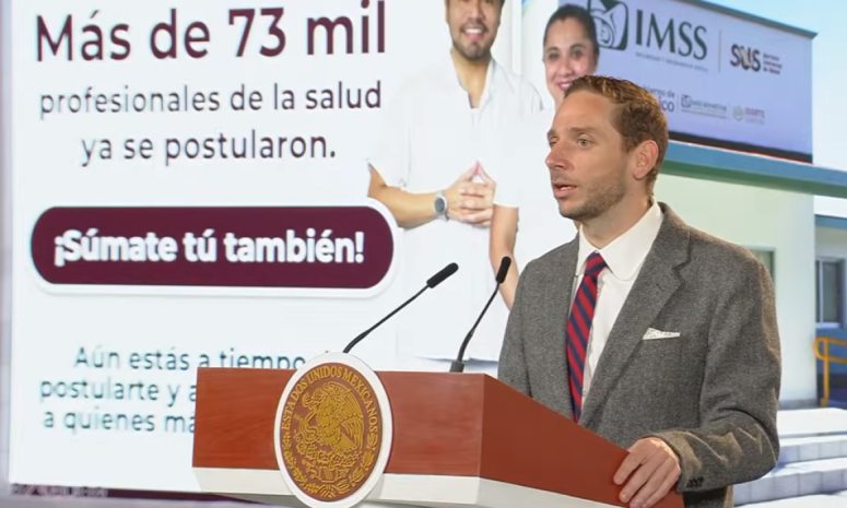 Convocan a médicos para 12 mil consultorios; van 73 mil postulados